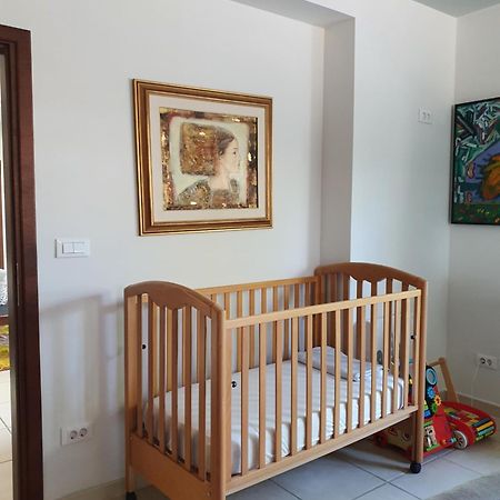 Villa Lidija โปเรช ภายนอก รูปภาพ